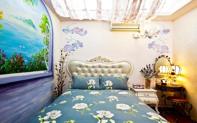 3D Sunflower Embossed B&B