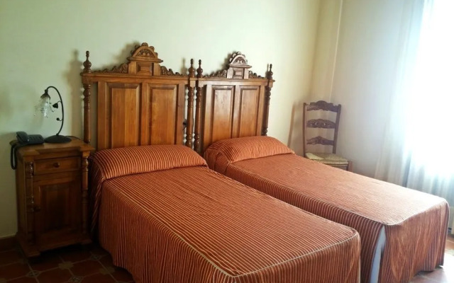 Hotel Vega De Cazalla