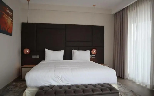 The Curve by the Park Apartments