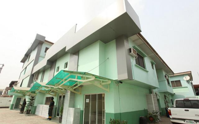 Prince Of Anthony 1960 Hotel-apartment