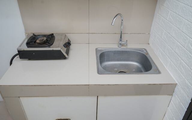 Comfort And Cozy Stay Studio Room At Baileys Apartment