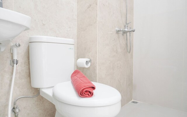 Nice And Elegant Studio At Transpark Cibubur Apartment