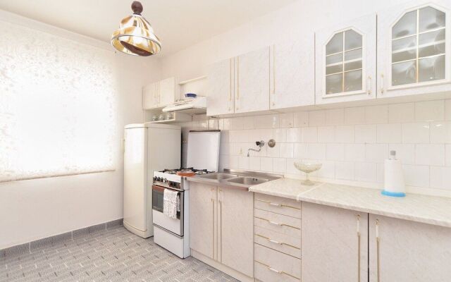 Apartment 608