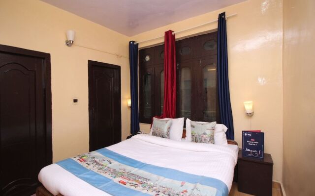 OYO 8793 Home Stay near Mall Road
