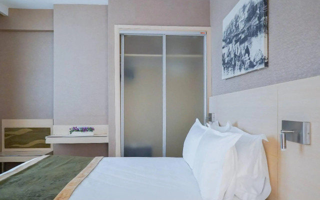 Khaosan Palace Hotel
