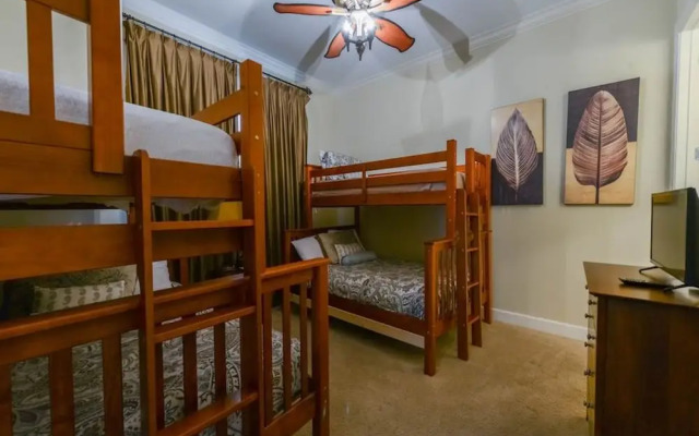 Harbor Landing A0404