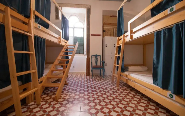 Tilia Hostel