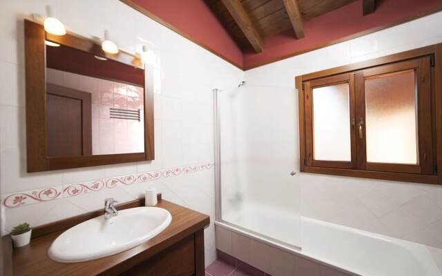 Apartamentos La Calvera