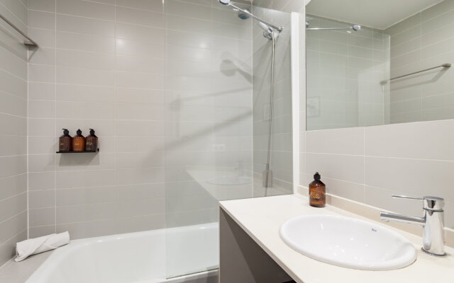 Gaudí in Barcelona with 2 bedrooms and 2 bathrooms