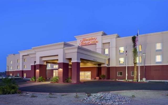 Hampton Inn And Suites