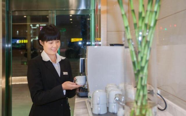 Vatica Xuzhou High Speed Railway Station Hotel