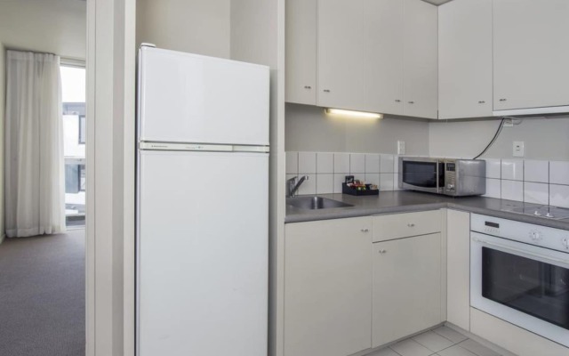 Crown on Cintra Lane Serviced Apartments