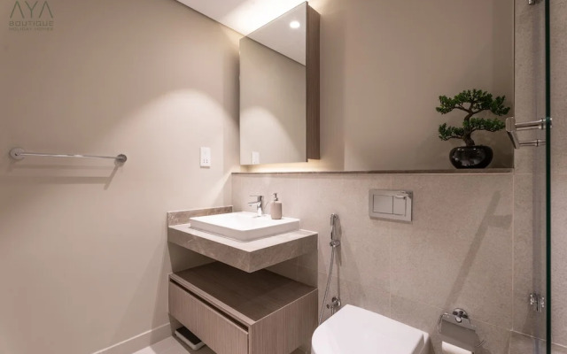 Aya - Outstanding 1BR Apartment With Amazing Creek Views