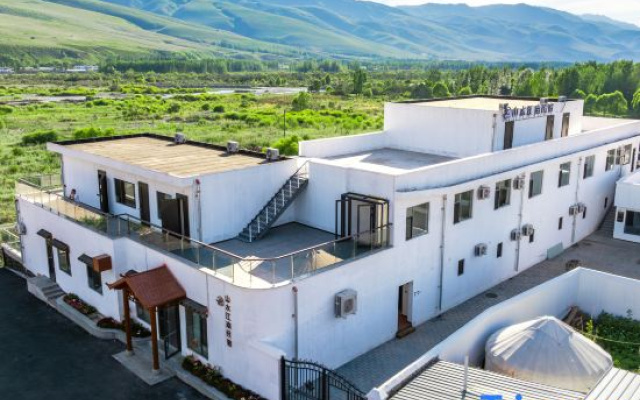 Shanshui Jiangnan Homestay (Nalati Scenic Area Branch) – Exterior – Xinyuan