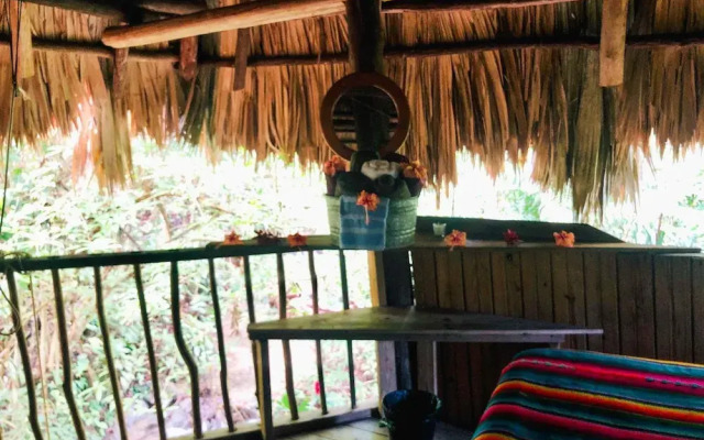 Martz Farm Treehouses & Cabanas