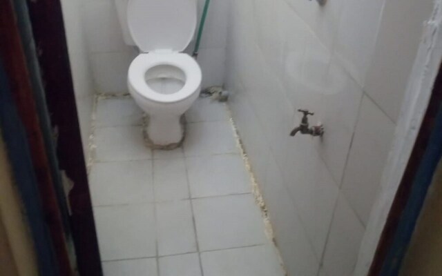 Jackmart Lodge - Adults Only