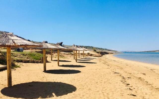 Villa Elani - Stylish And Modern 6B Seaview Villa