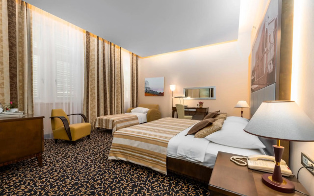 Hotel Lapad