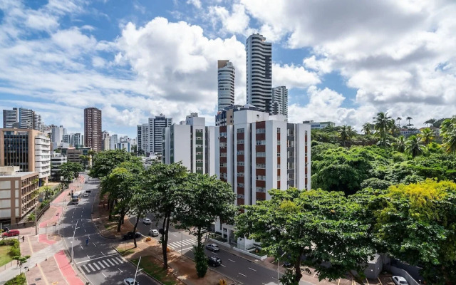 Charming Apt Just 750m From the Beach! Bca0601