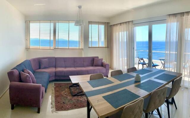 AKROTIRI ELEGANT SUITE No1