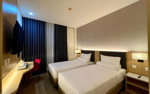 Front One Boutique Adria Boyolali