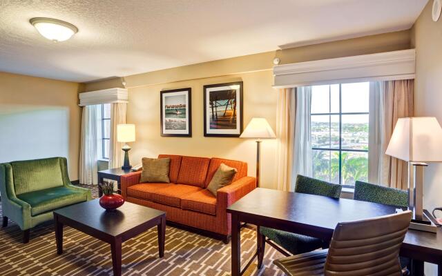 Embassy Suites by Hilton Fort Myers Estero