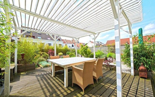 Apartment With 2 Bedrooms in Uccle, With Enclosed Garden and Wifi