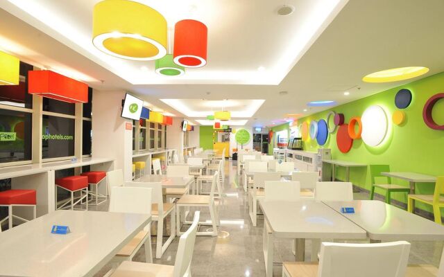 POP! Hotel Diponegoro Surabaya