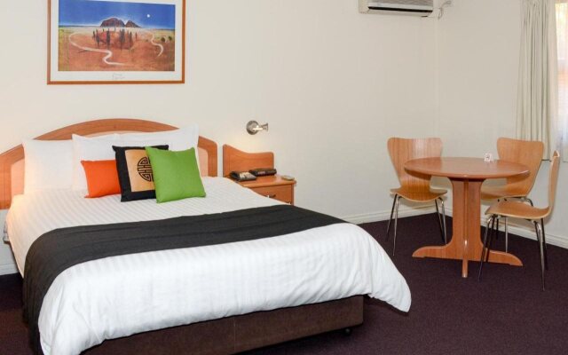 Pegasus Motor Inn and Serviced Apartments