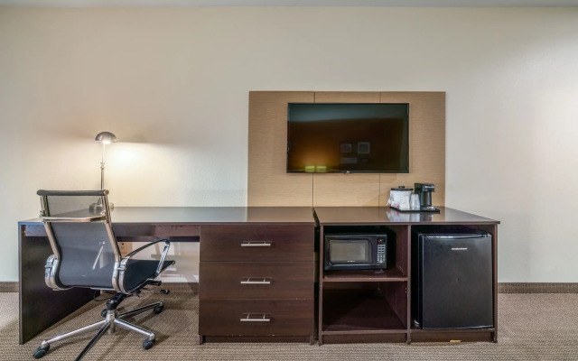 Rest Well Inn & Suites