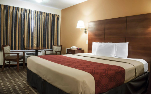 Econo Lodge Midtown Albuquerque