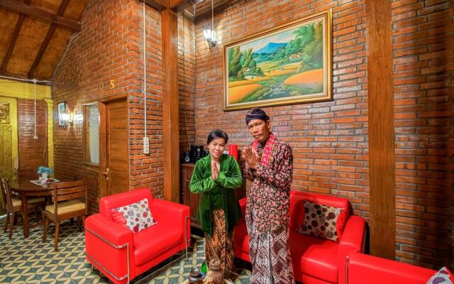Puri Singgasana Sedayu