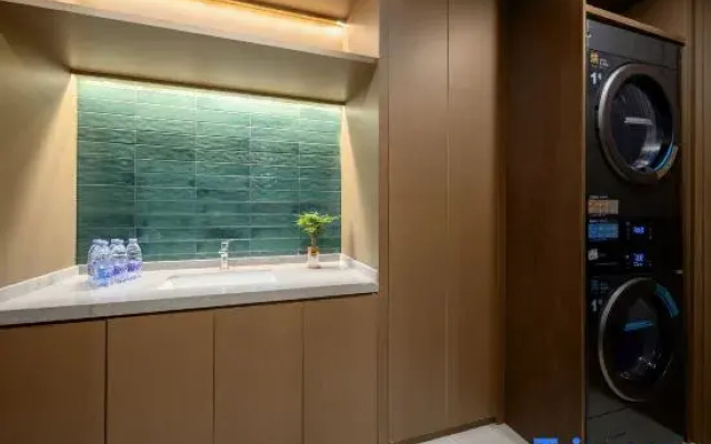 Feifan Yunjü Hotel (Huishui Happy Island Branch)