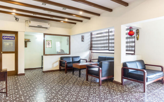 OYO Flagship 2207 Hotel Transit