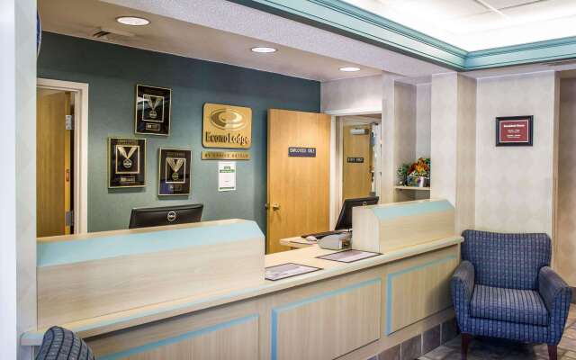 Econo Lodge Meadville