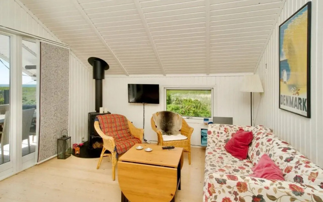 6 Person Holiday Home in Sjaellands Odde-by Traum