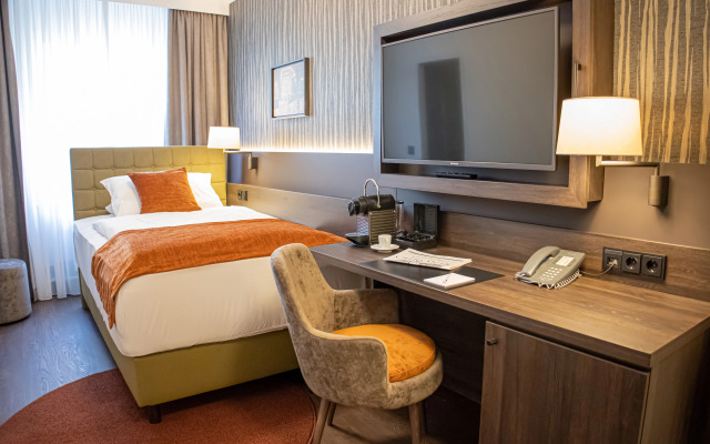 Hotel Essener Hof, Sure Hotel Collection by Best Western