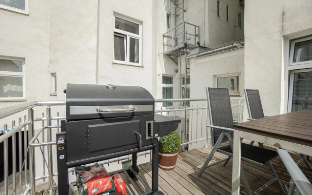 Sunny apartment in Leopoldstad + terrace with grill