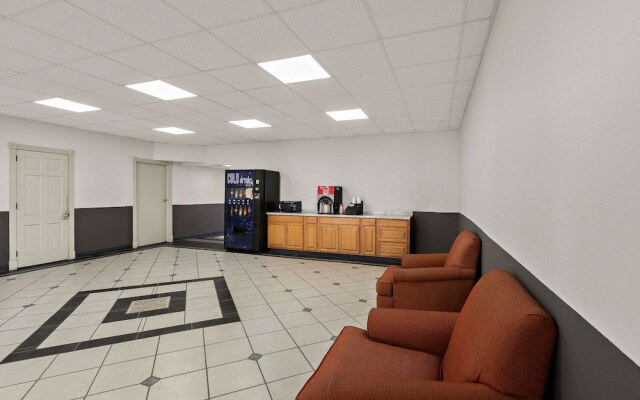 Rodeway Inn Commerce