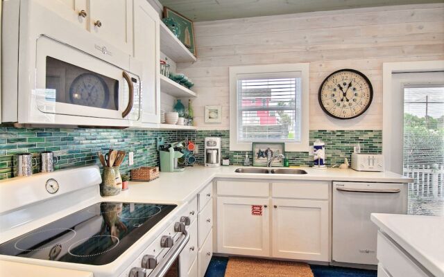 Endless Summer 4Br Home