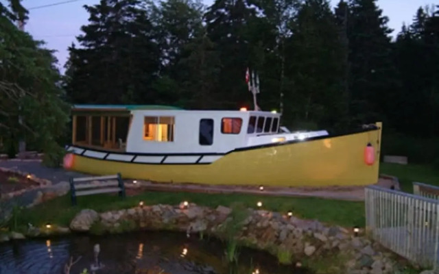 Sea Parrot Ocean View Resort