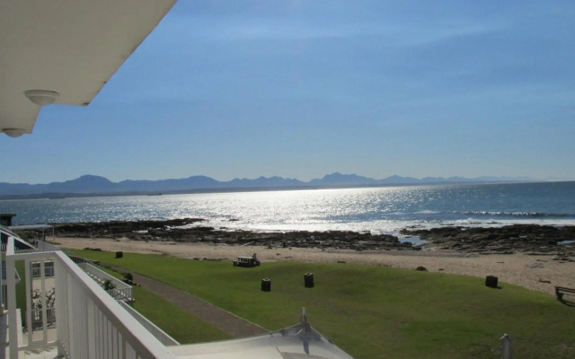Point Village Hotel