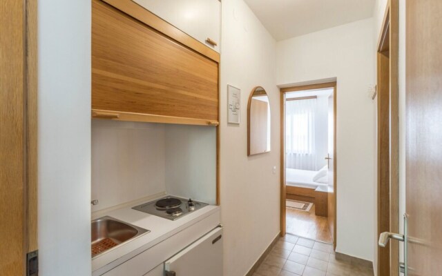 Vedra- Free Parking and Close to the Beach - D4
