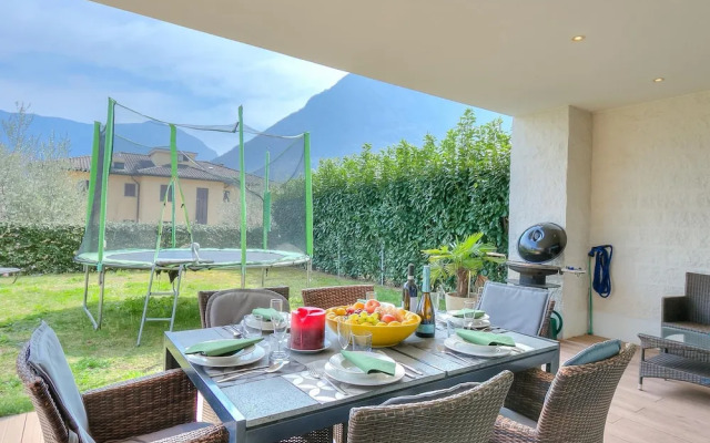 Rebecca Garden in Lugano