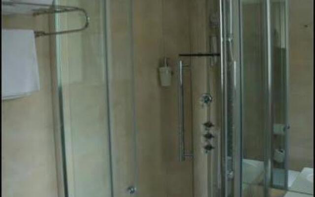 Hostal Acuarela