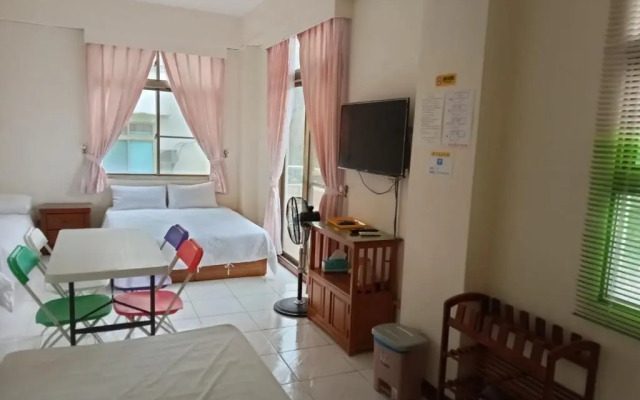 Garden Hostel