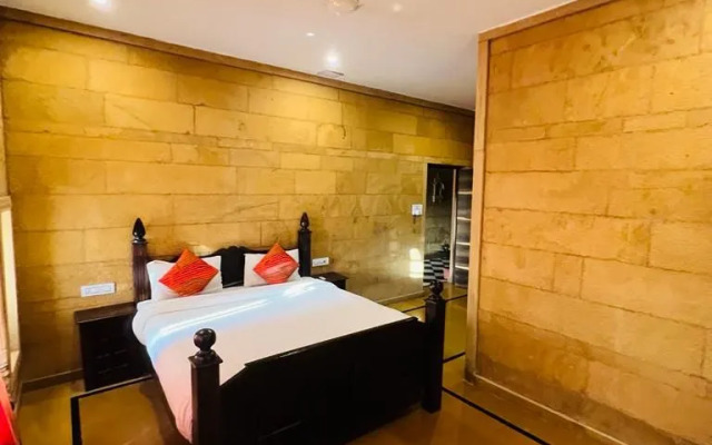 Hotel Golden Safari