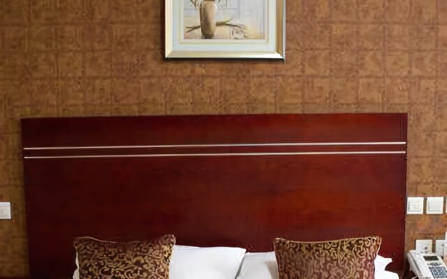 Zhengyang Hot Spring Business Hotel