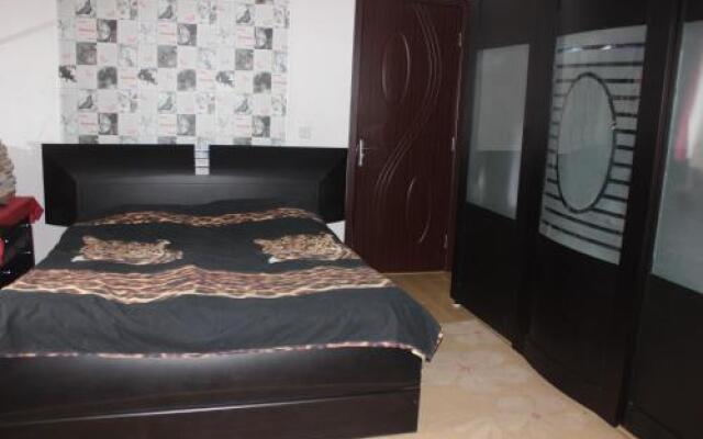 2 Floor Guesthouse On Chavchavadze 40