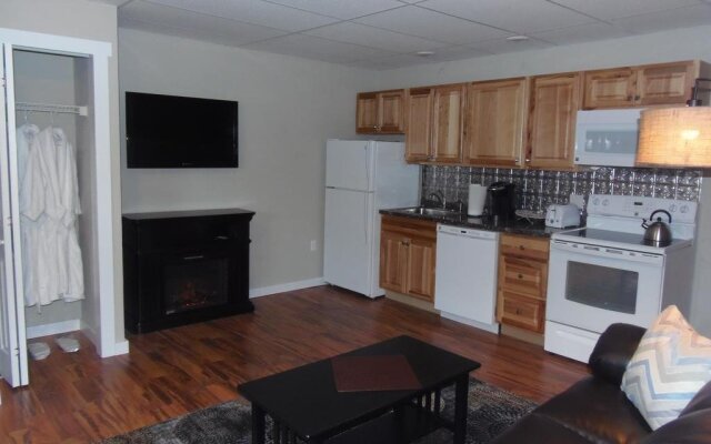 Strictly Moose Luxury Vacation Suites